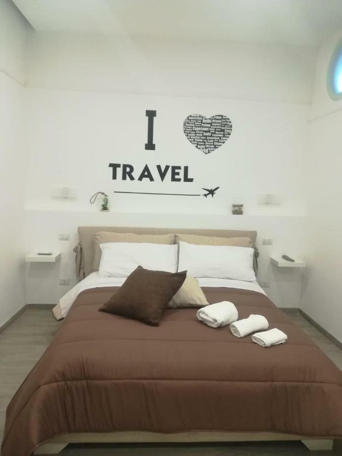 Travel Home Помпей Екстериор снимка